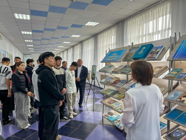 Халықаралық студенттер слёті